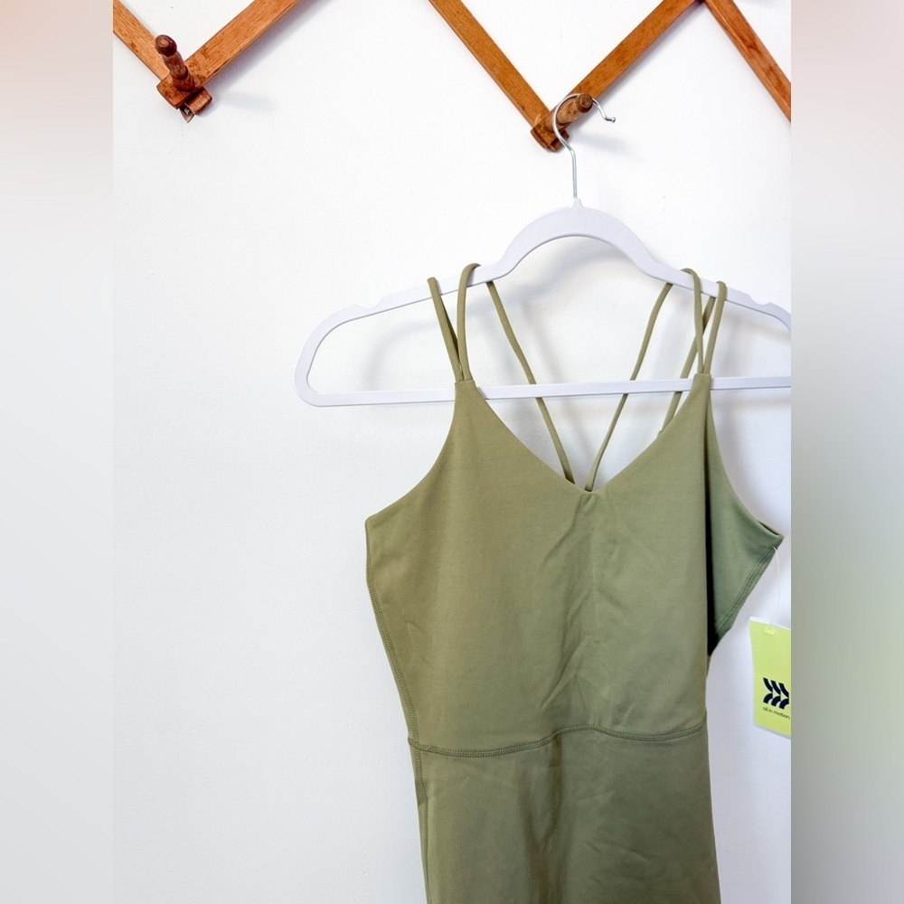 NWT All In Motion Green Shorts Jumpsuit - Picture 8 of 11